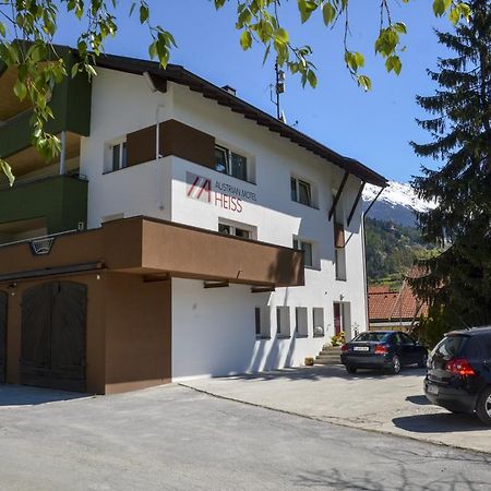 Austrian Motel Heiss Prutz Exterior photo
